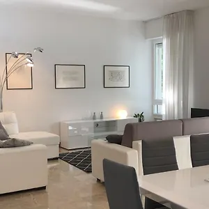 Apartment Riverview City, Verona