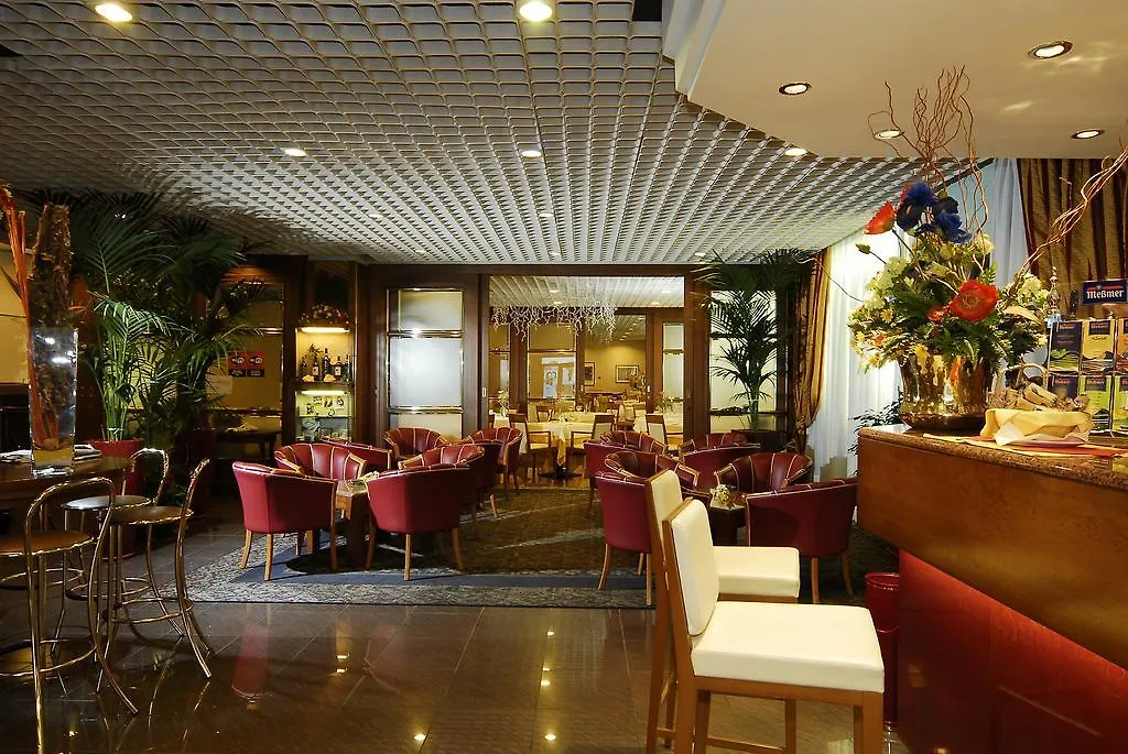 Hotel Maxim Βερόνα