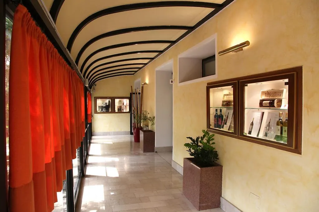 Hotel Maxim Βερόνα