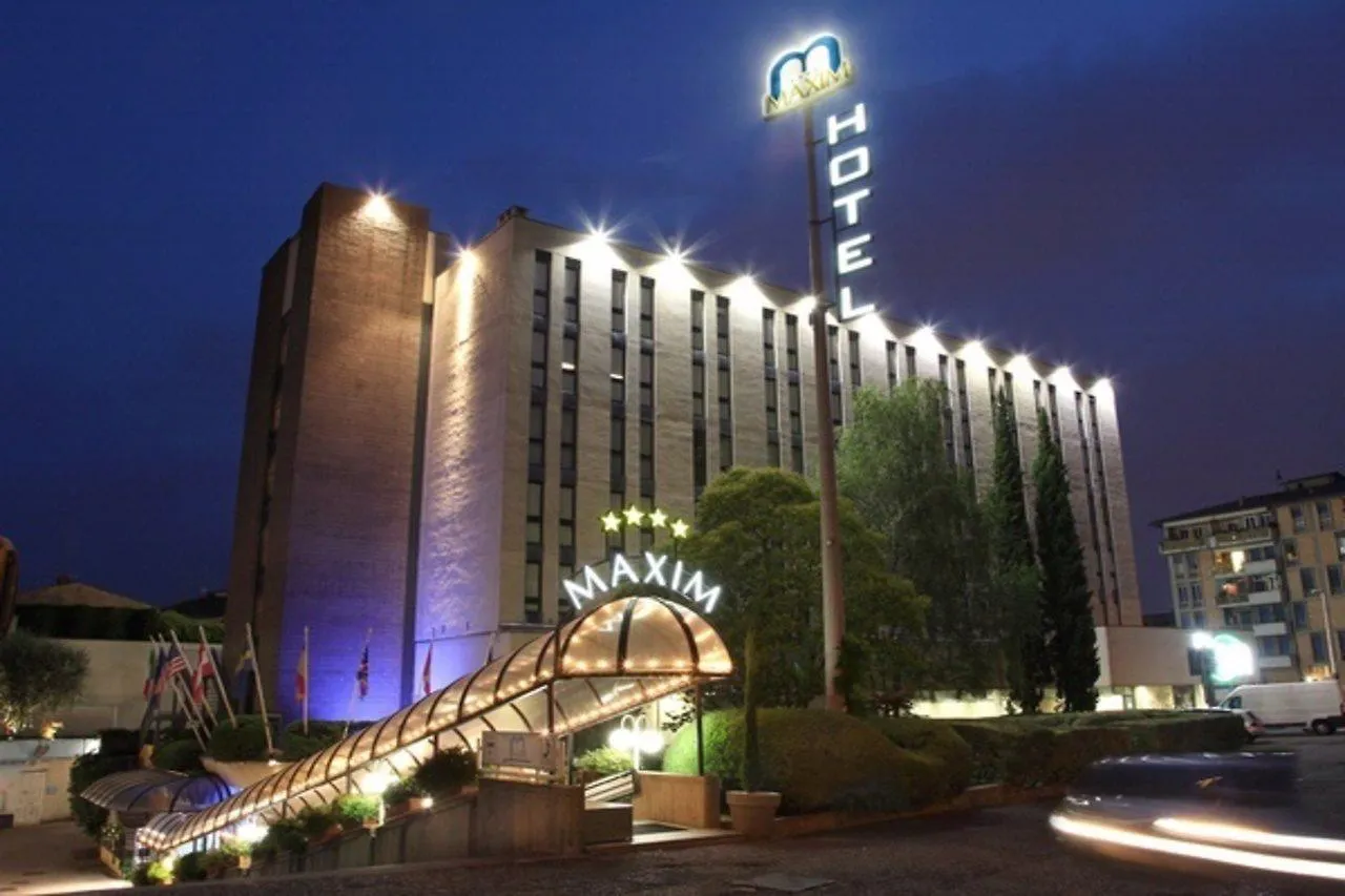 Hotel Maxim Верона